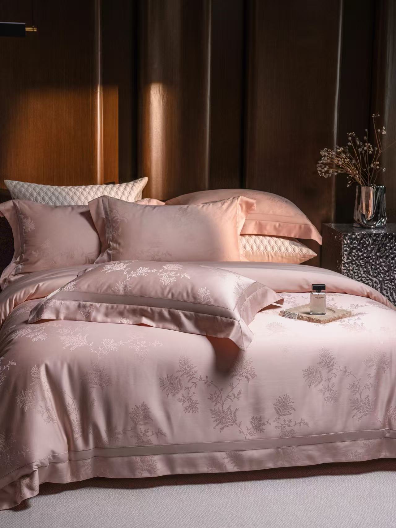 Luxueuze roze bloemenjacquard  - Luxury Home Textiles Usa recensie en prijs